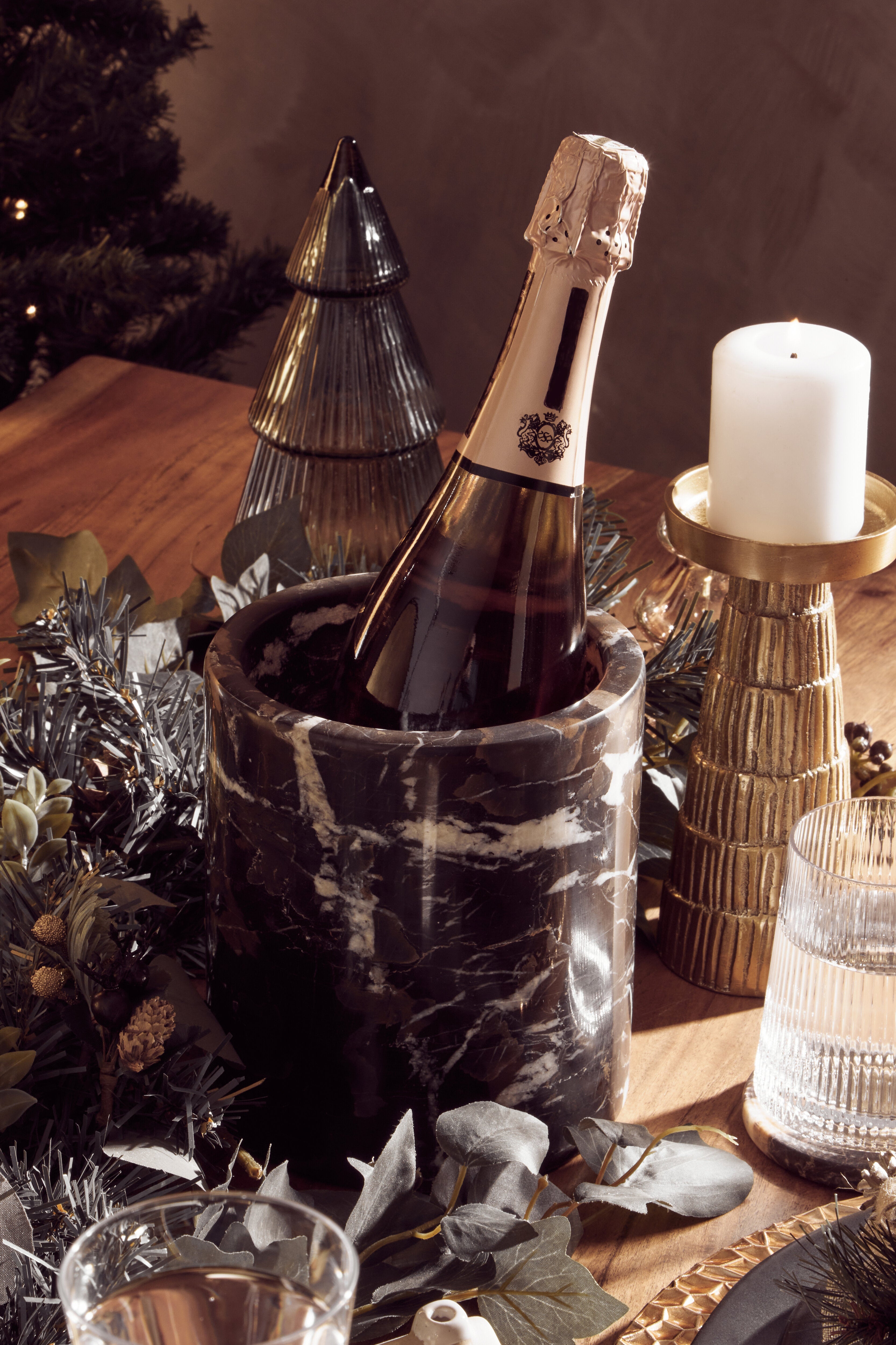 Alto Gold Ribbed Candle Holder | Small